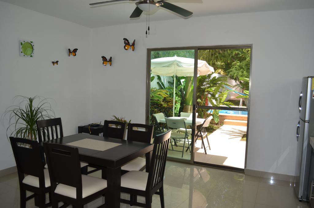 Casa Mango Villa Valladolid  Exteriör bild