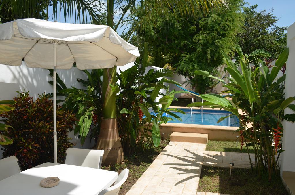 Casa Mango Villa Valladolid  Exteriör bild